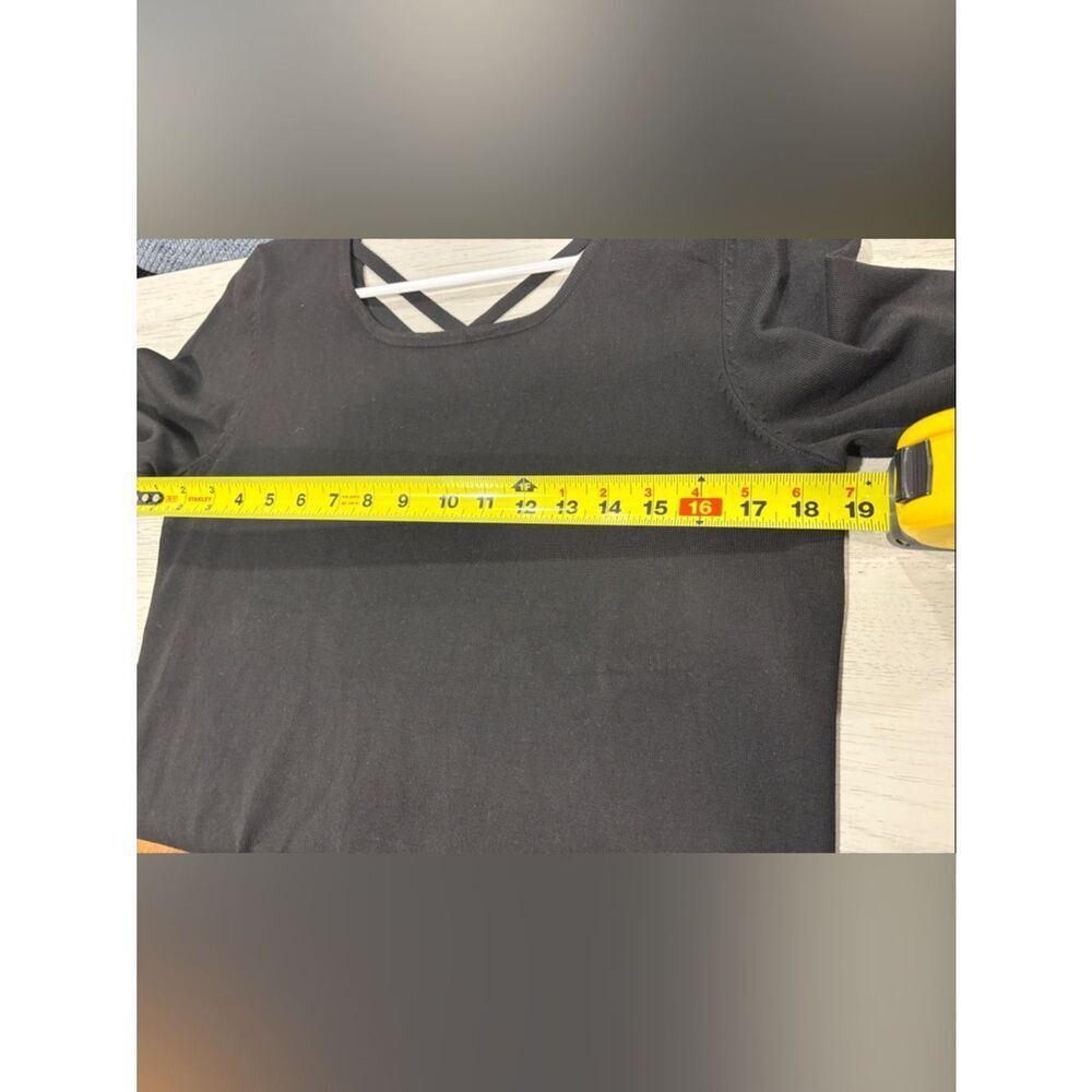 Cable & Gauge Black Long Sleeve Top with Crisscross Back - Picture 3 of 6